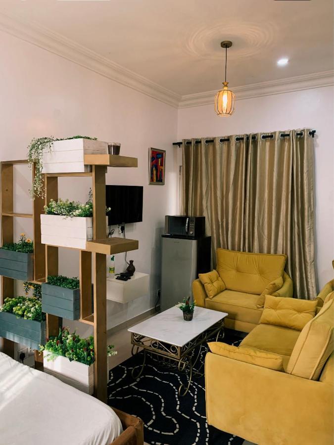 Cozy Studio Unit In Lekki Phase 1 - Kitchen, 24-7 Light, Wifi, Netflix Διαμέρισμα Λάγος Εξωτερικό φωτογραφία